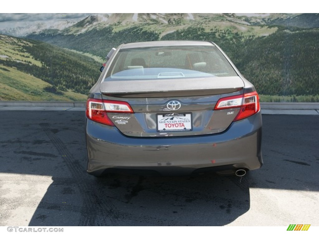 2013 Camry SE - Magnetic Gray Metallic / Black/Ash photo #4