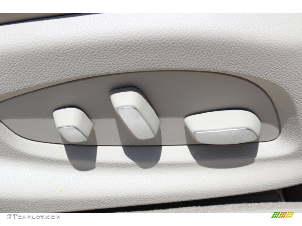 2013 Cadillac XTS Luxury FWD Controls Photo #81212814