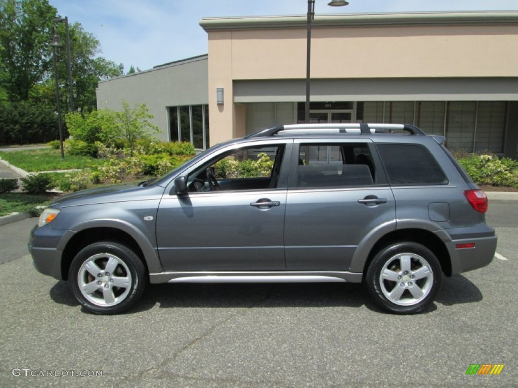 2005 Outlander XLS AWD - Graphite Gray / Charcoal photo #3