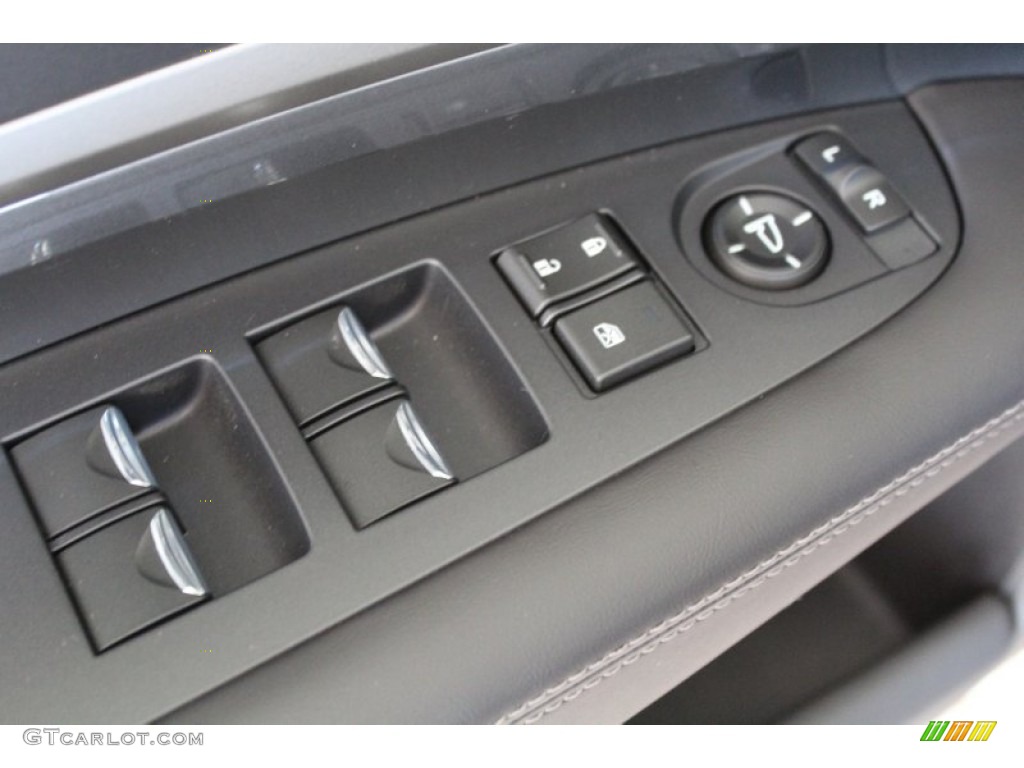 2014 Acura RLX Technology Package Controls Photo #81215651