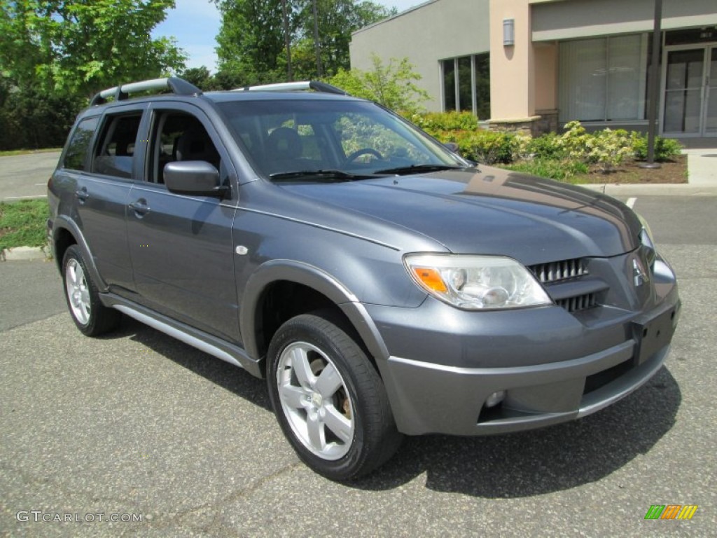Graphite Gray 2005 Mitsubishi Outlander XLS AWD Exterior Photo #81215784