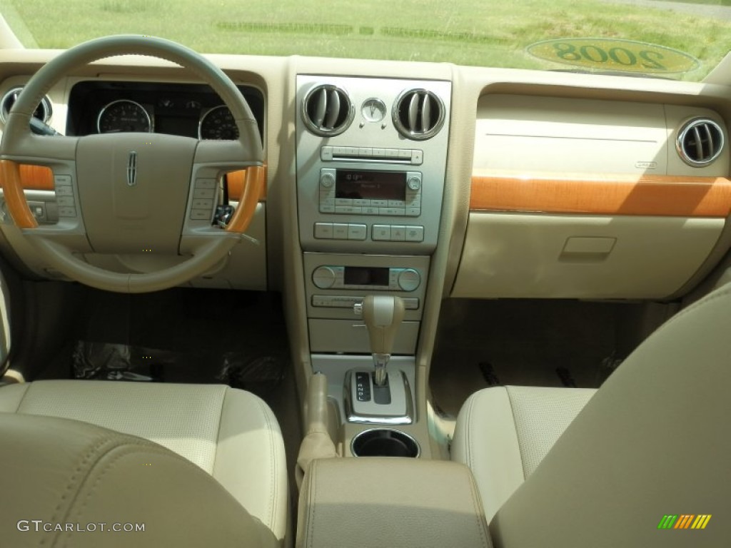 2008 Lincoln MKZ AWD Sedan Dashboard Photos