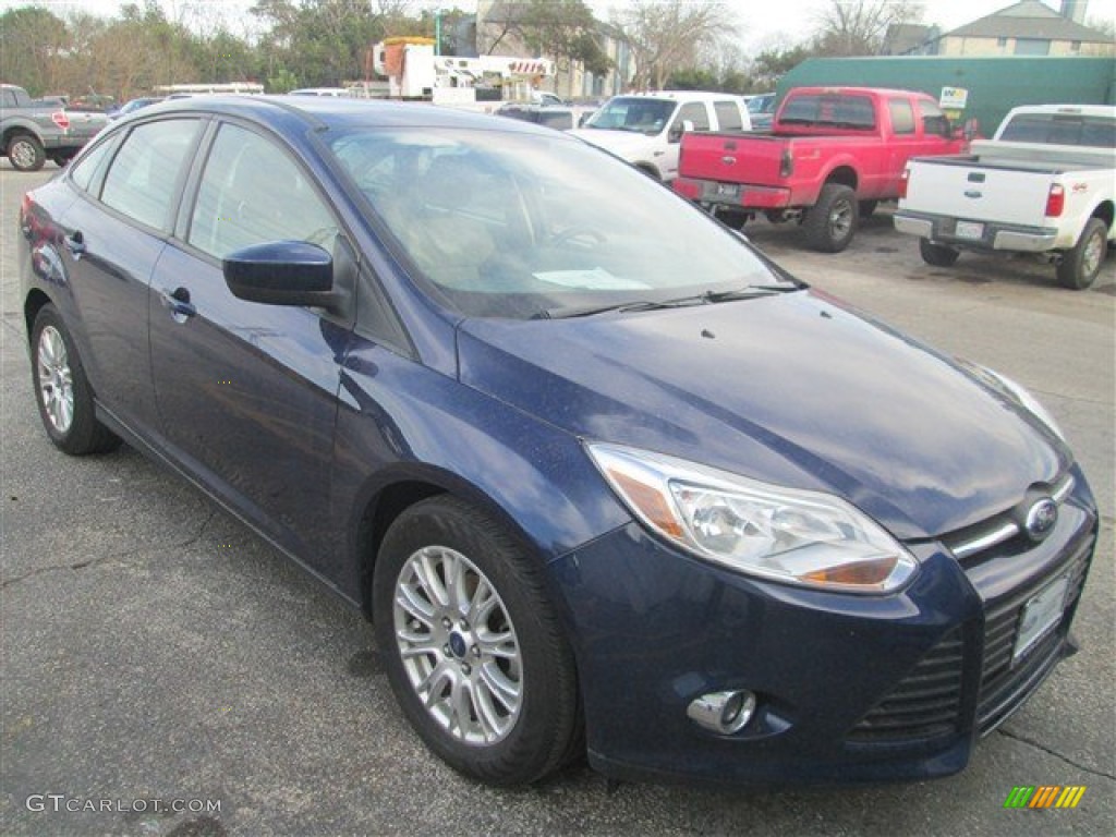 2012 Focus SE Sedan - Kona Blue Metallic / Stone photo #1