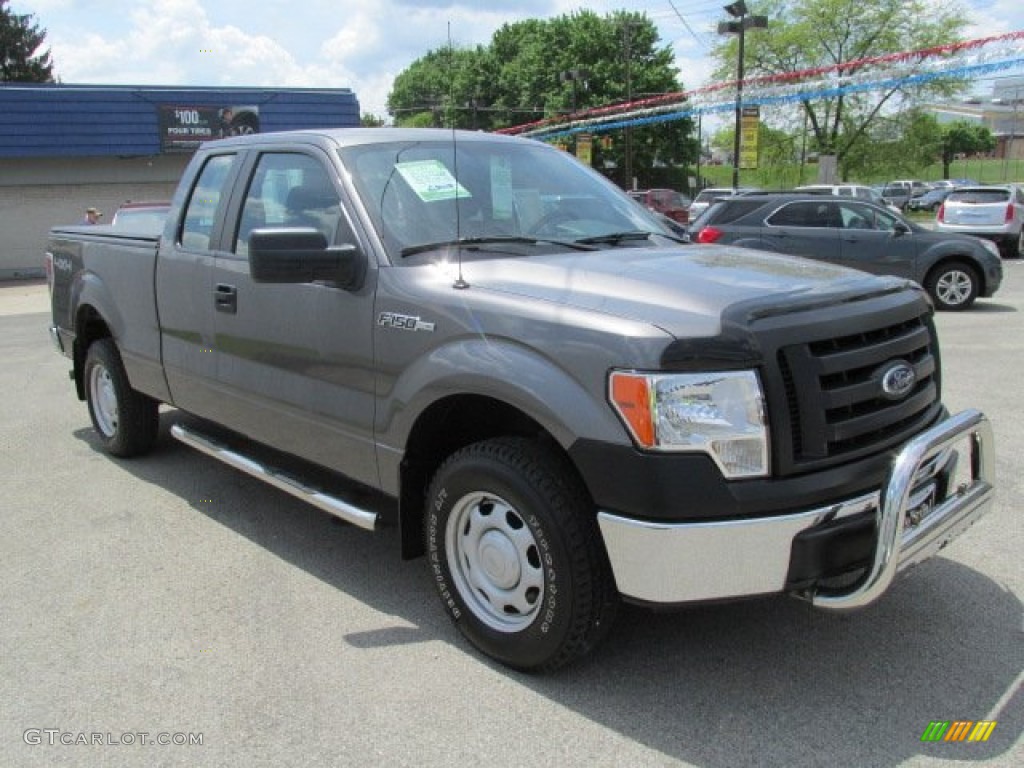 2010 F150 XL SuperCab 4x4 - Sterling Grey Metallic / Medium Stone photo #4