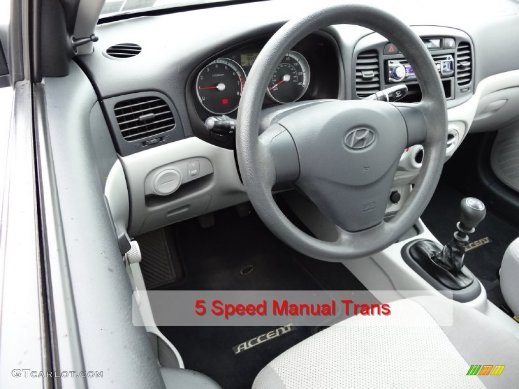 2009 Accent GLS 4 Door - Charcoal Gray / Gray photo #5