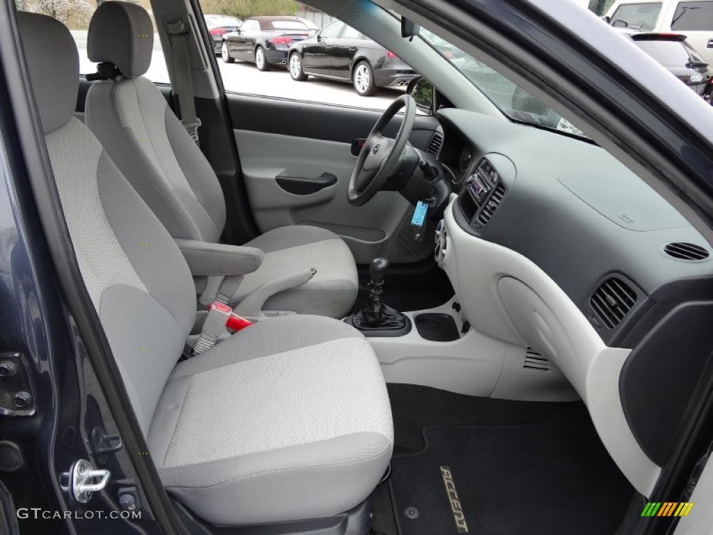 2009 Accent GLS 4 Door - Charcoal Gray / Gray photo #18