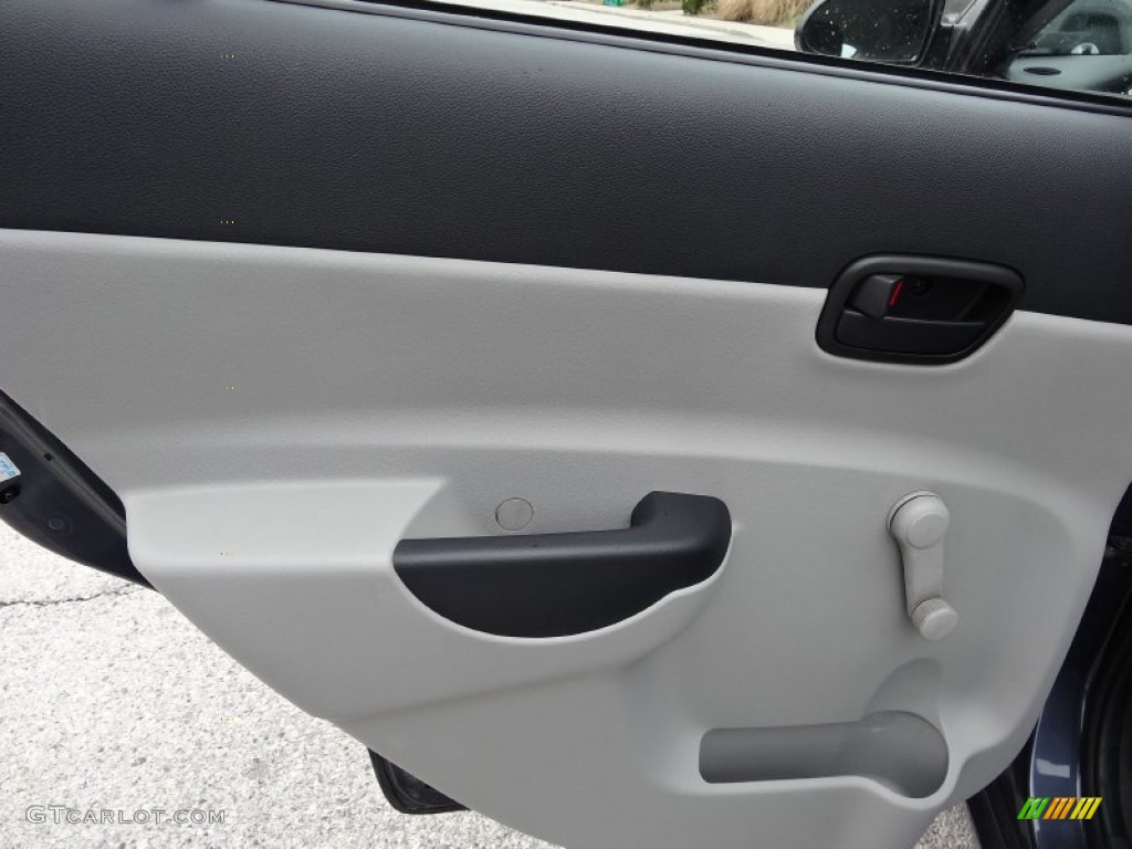 2009 Accent GLS 4 Door - Charcoal Gray / Gray photo #24