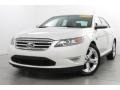 UG - White Platinum Metallic Tri-Coat Ford Taurus (2010)