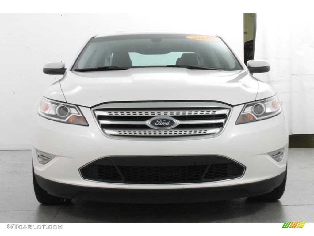 White Platinum Metallic Tri-Coat 2010 Ford Taurus SHO AWD Exterior Photo #81220878