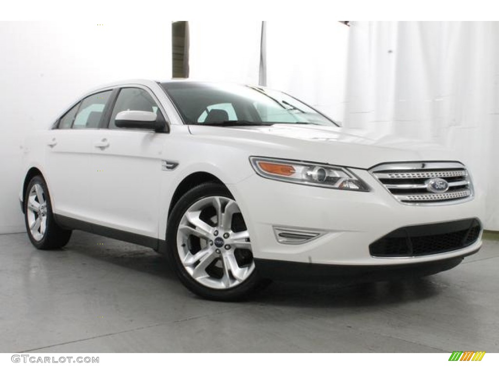 White Platinum Metallic Tri-Coat 2010 Ford Taurus SHO AWD Exterior Photo #81220908
