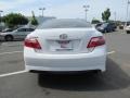 Super White - Camry SE Photo No. 31