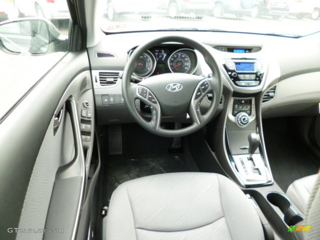 2013 Elantra GLS - Black / Gray photo #14