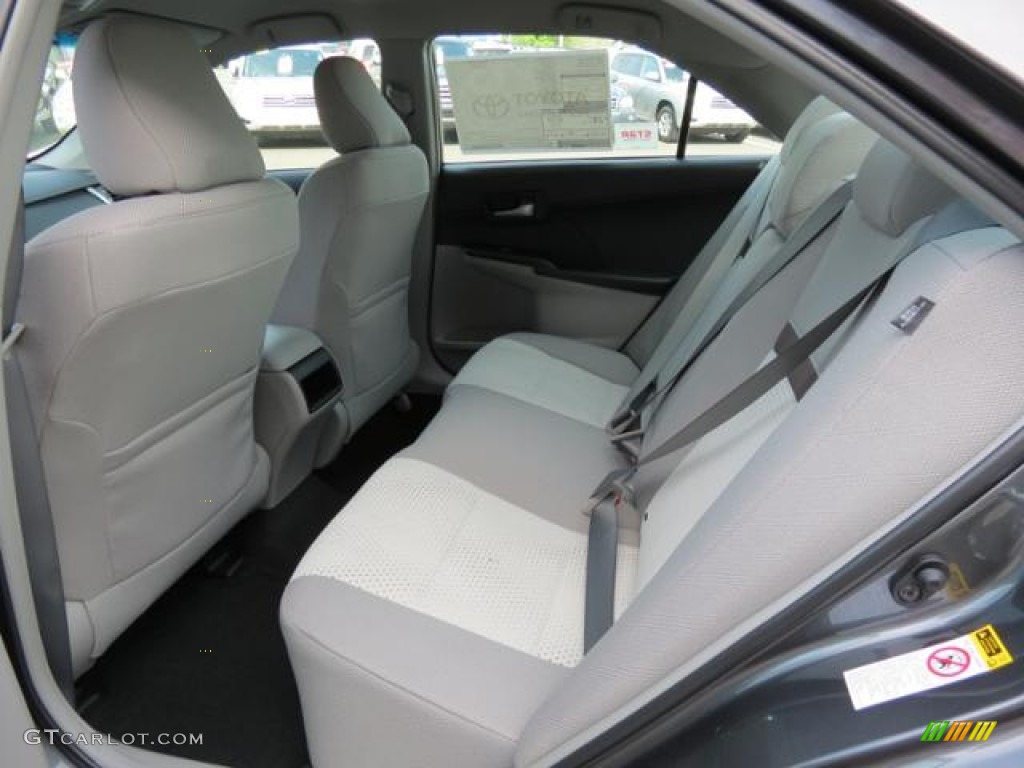 2013 Camry L - Magnetic Gray Metallic / Ash photo #6