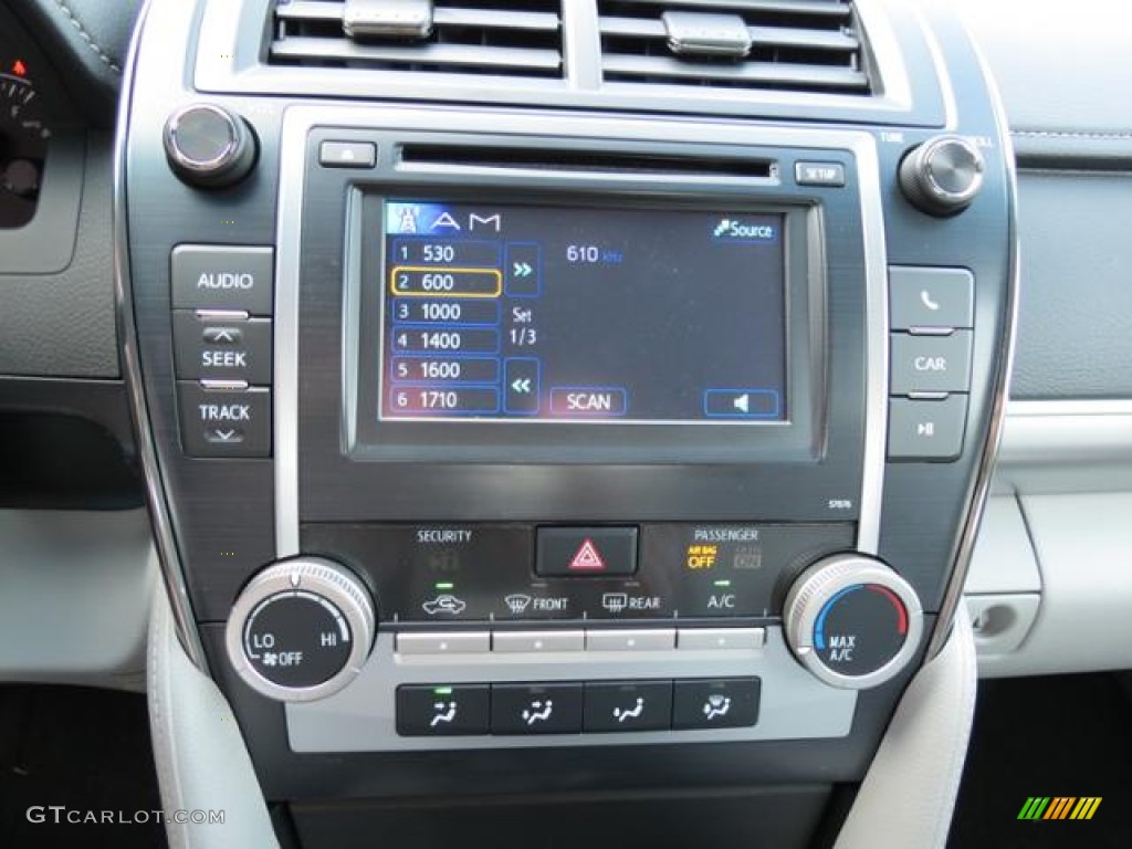 2013 Camry L - Magnetic Gray Metallic / Ash photo #12