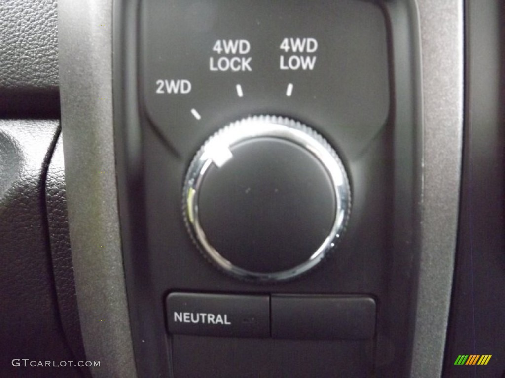 2013 Ram 4500 Crew Cab 4x4 Chassis Controls Photo #81226927