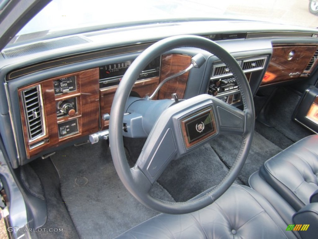 1988 Cadillac Brougham d'Elegance Blue Steering Wheel Photo #81227995