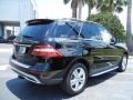 Black - ML 350 4Matic Photo No. 3