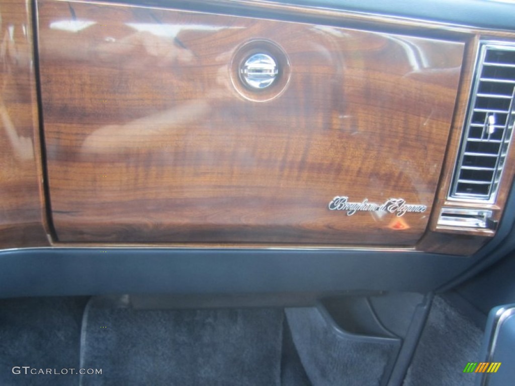 1988 Cadillac Brougham d'Elegance Marks and Logos Photo #81228192