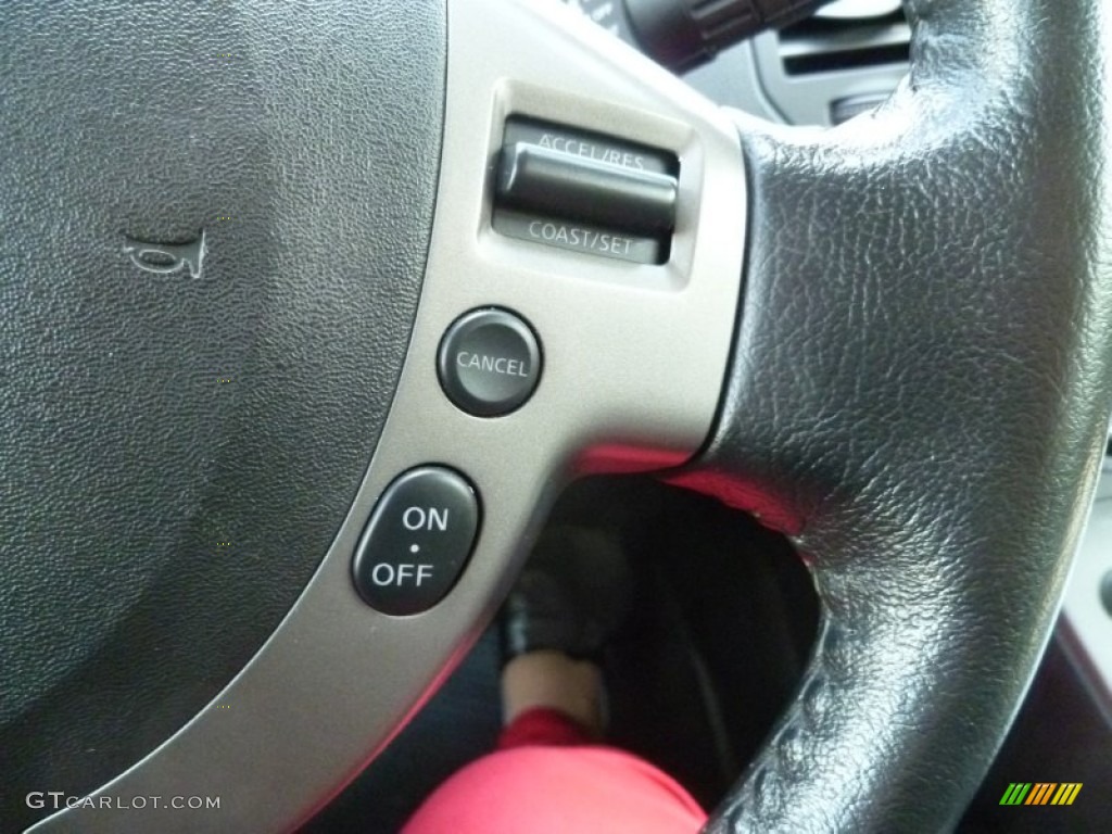 2012 Sentra 2.0 SR - Aspen White / Charcoal photo #19