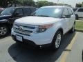 2013 Oxford White Ford Explorer XLT  photo #5