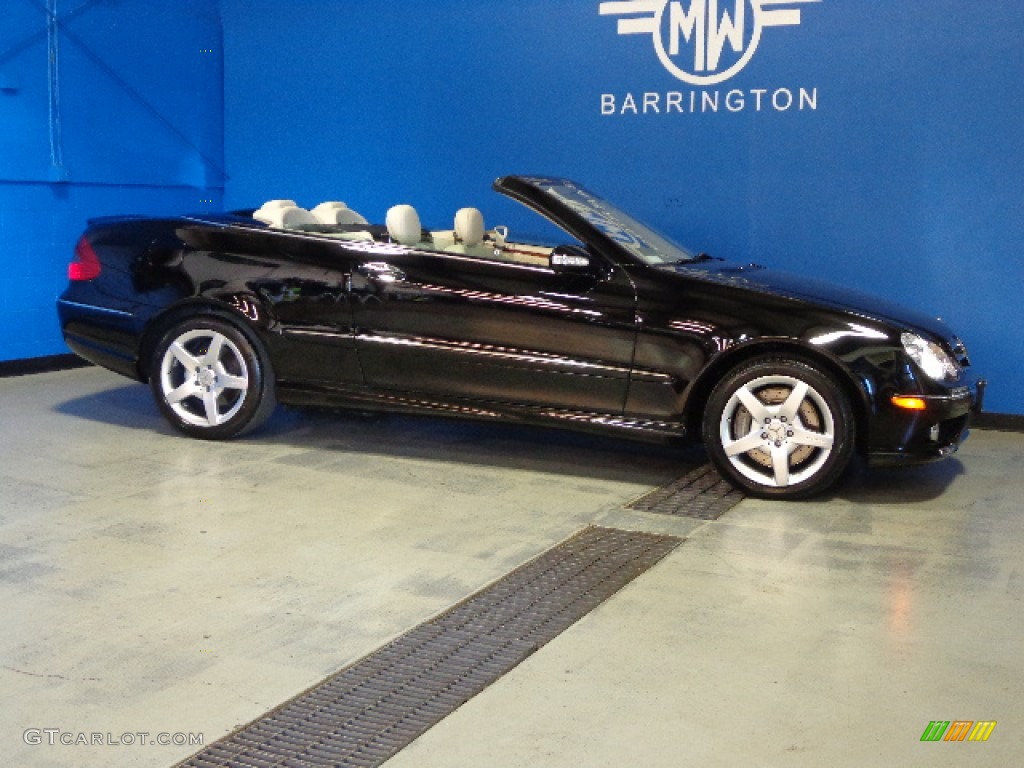 2007 CLK 550 Cabriolet - Black / Stone photo #17