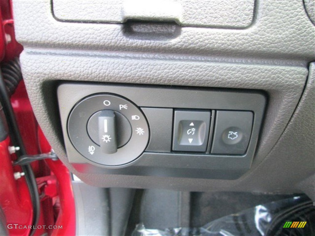 2011 Ford Fusion Sport AWD Controls Photo #81230746