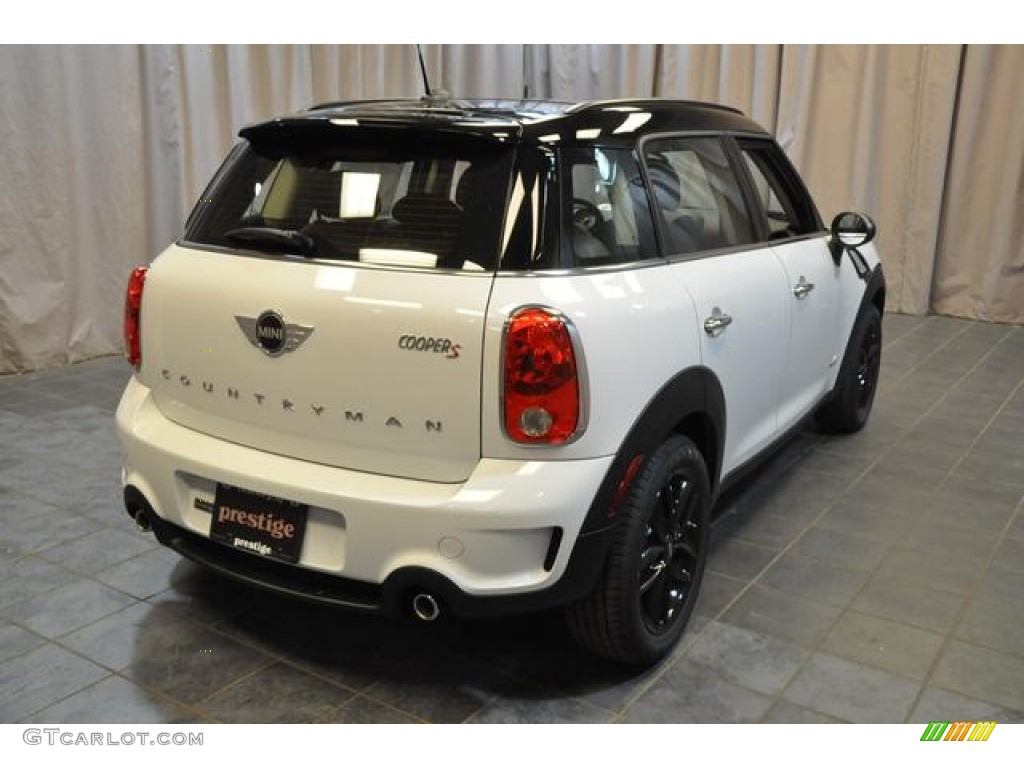 2013 Cooper S Countryman ALL4 AWD - Light White / Carbon Black photo #13