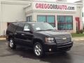 Black - Suburban LTZ 4x4 Photo No. 2