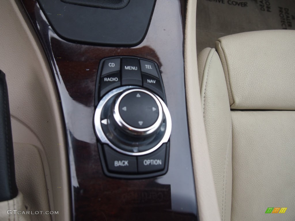 2011 BMW 3 Series 328i Coupe Controls Photo #81237222