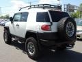 Iceberg White - FJ Cruiser 4WD Photo No. 4