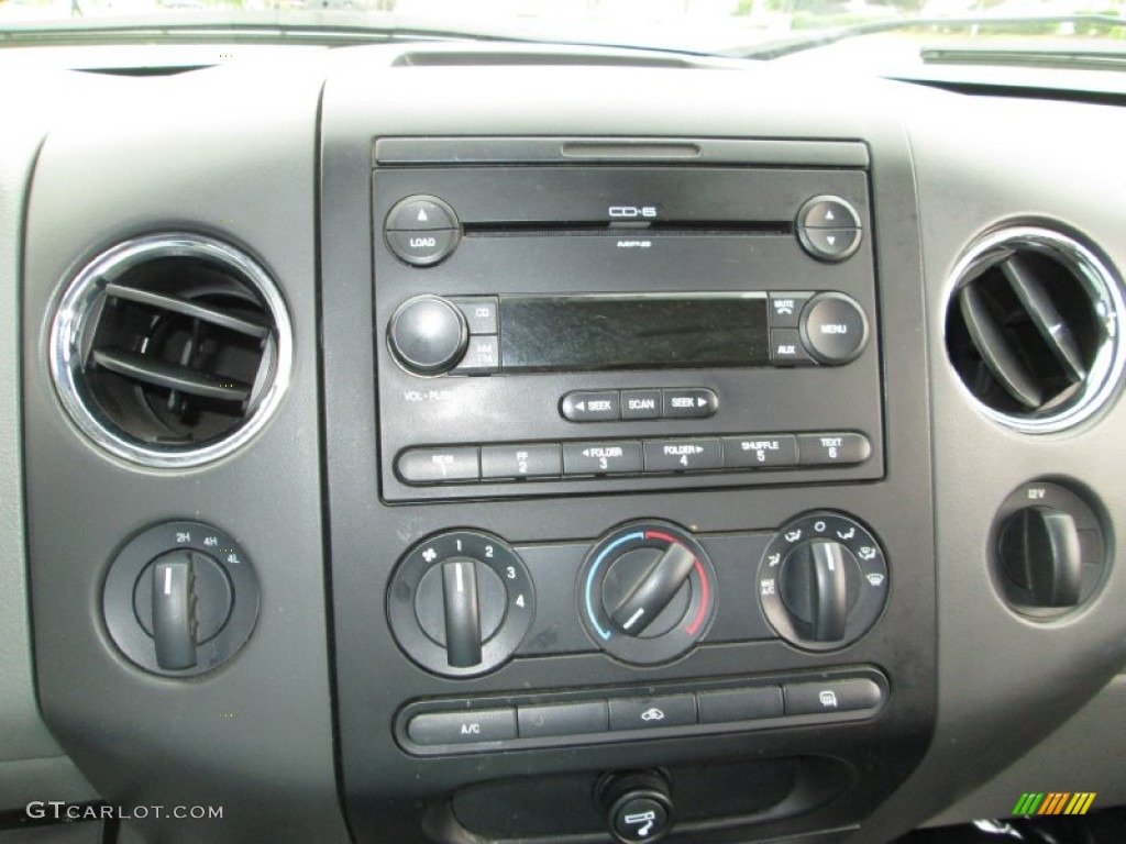 2006 Ford F150 XLT SuperCab 4x4 Controls Photos