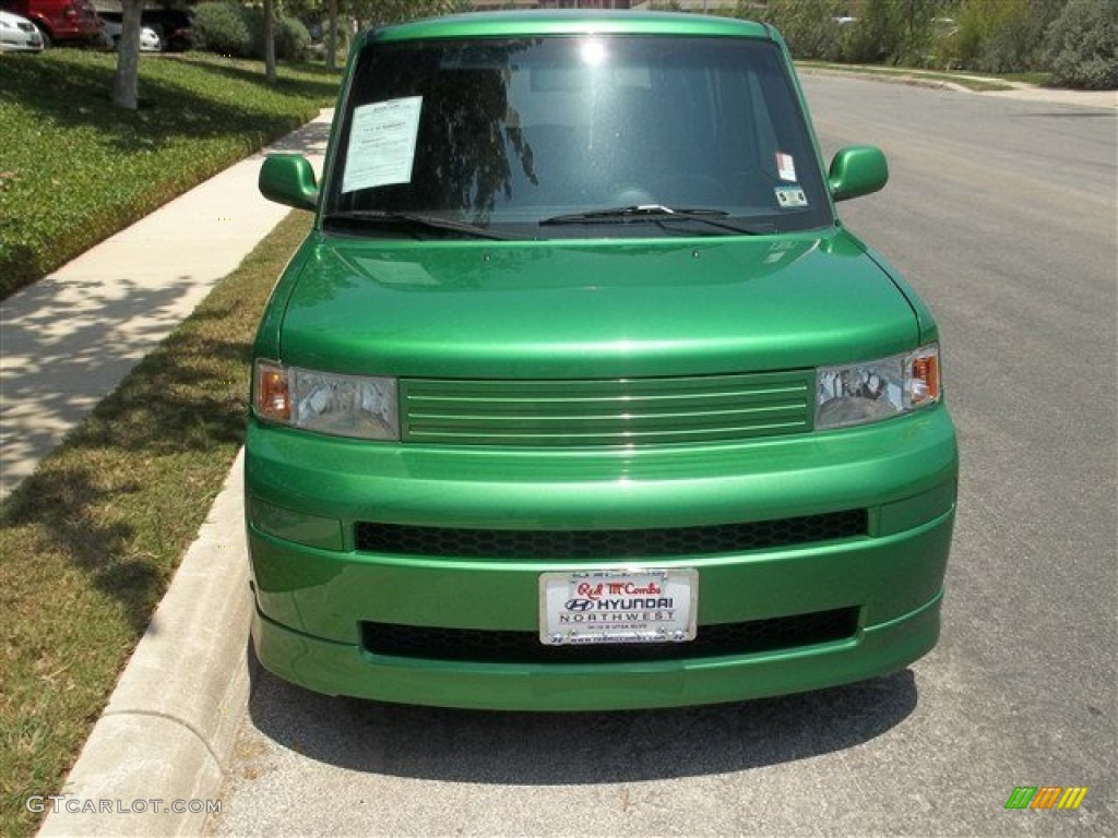 2006 xB Release Series 3.0 - Envy Green / Dark Charcoal photo #2