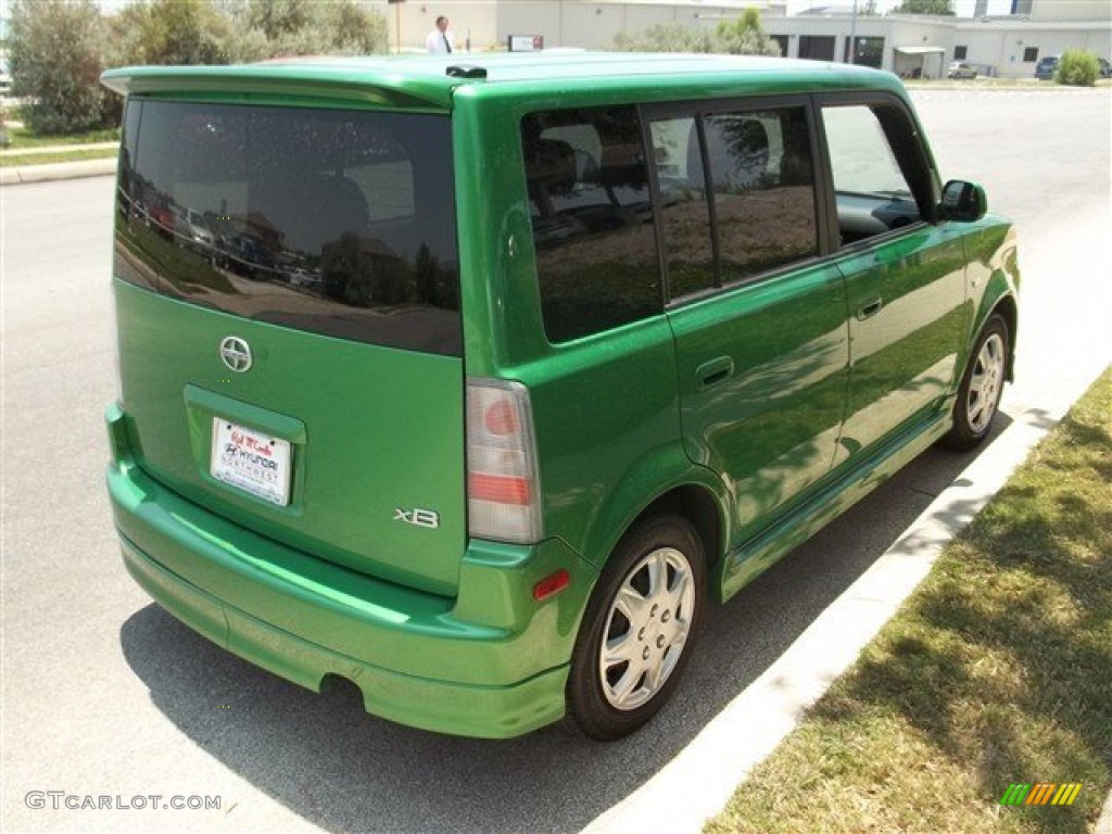 2006 xB Release Series 3.0 - Envy Green / Dark Charcoal photo #6