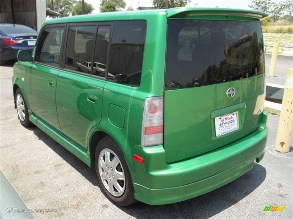 2006 xB Release Series 3.0 - Envy Green / Dark Charcoal photo #21