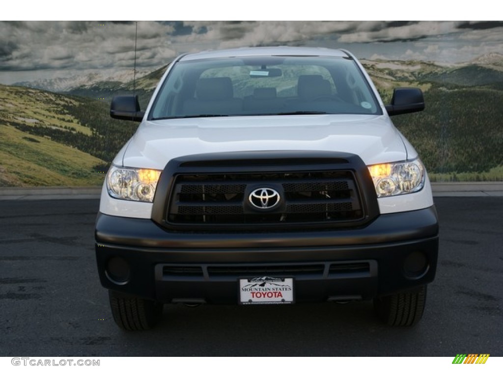 2013 Tundra Double Cab 4x4 - Super White / Graphite photo #3