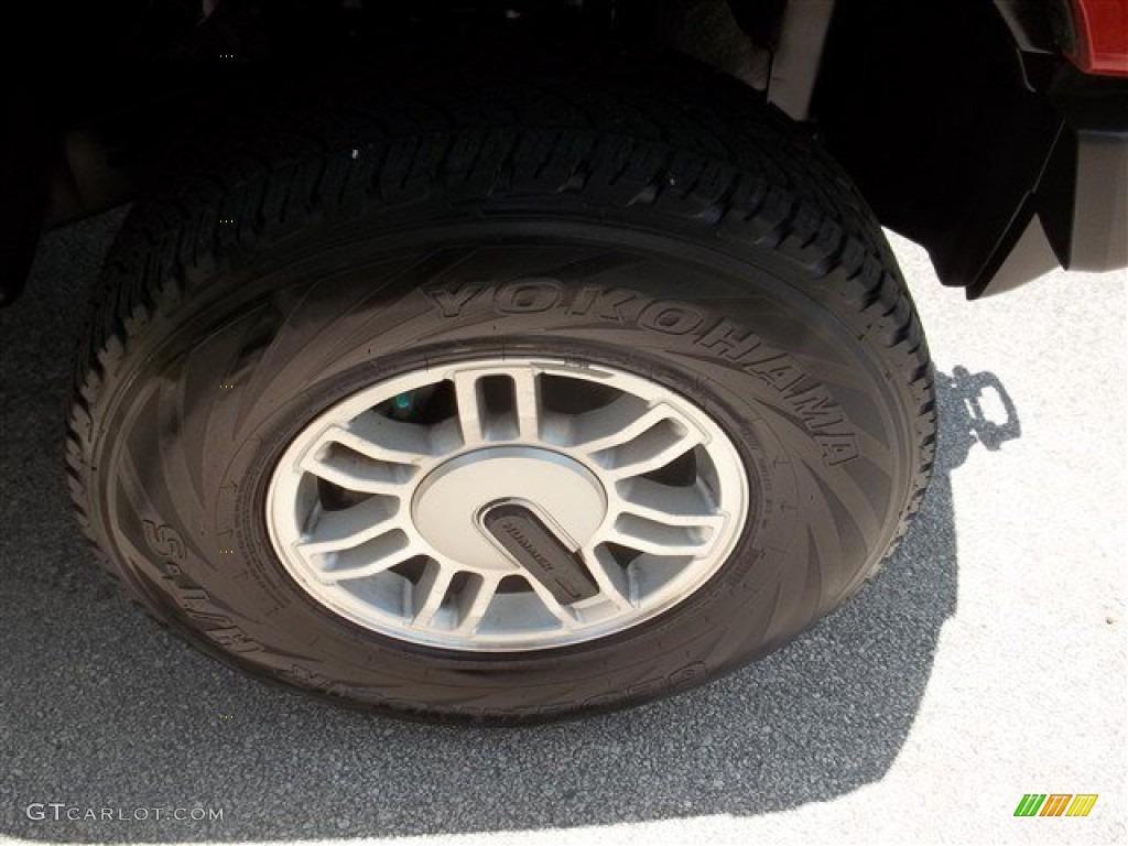 2006 Hummer H3 Standard H3 Model Wheel Photo #81239875