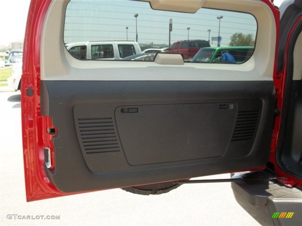 2006 Hummer H3 Standard H3 Model Ebony Black Door Panel Photo #81240065