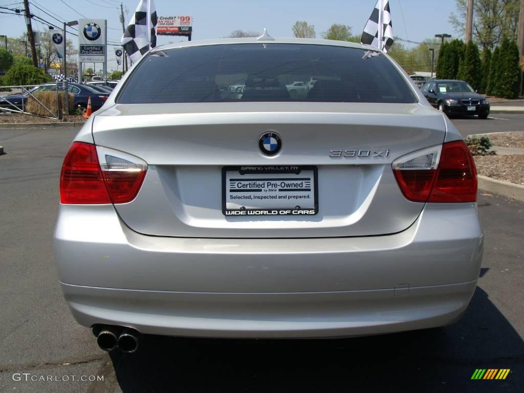 2006 3 Series 330xi Sedan - Titanium Silver Metallic / Black photo #5
