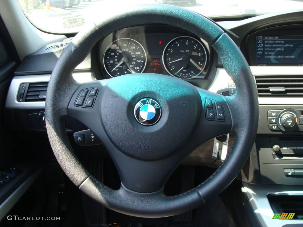 2006 3 Series 330xi Sedan - Titanium Silver Metallic / Black photo #12