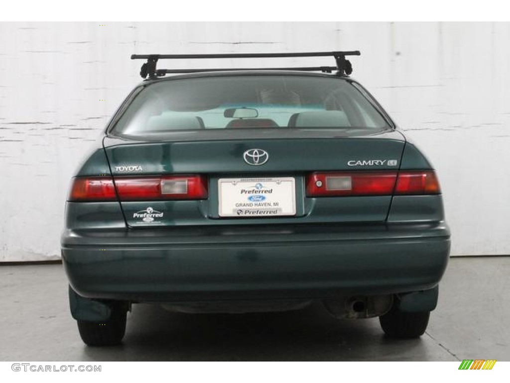 1998 Camry LE - Dark Green Metallic / Gray photo #8