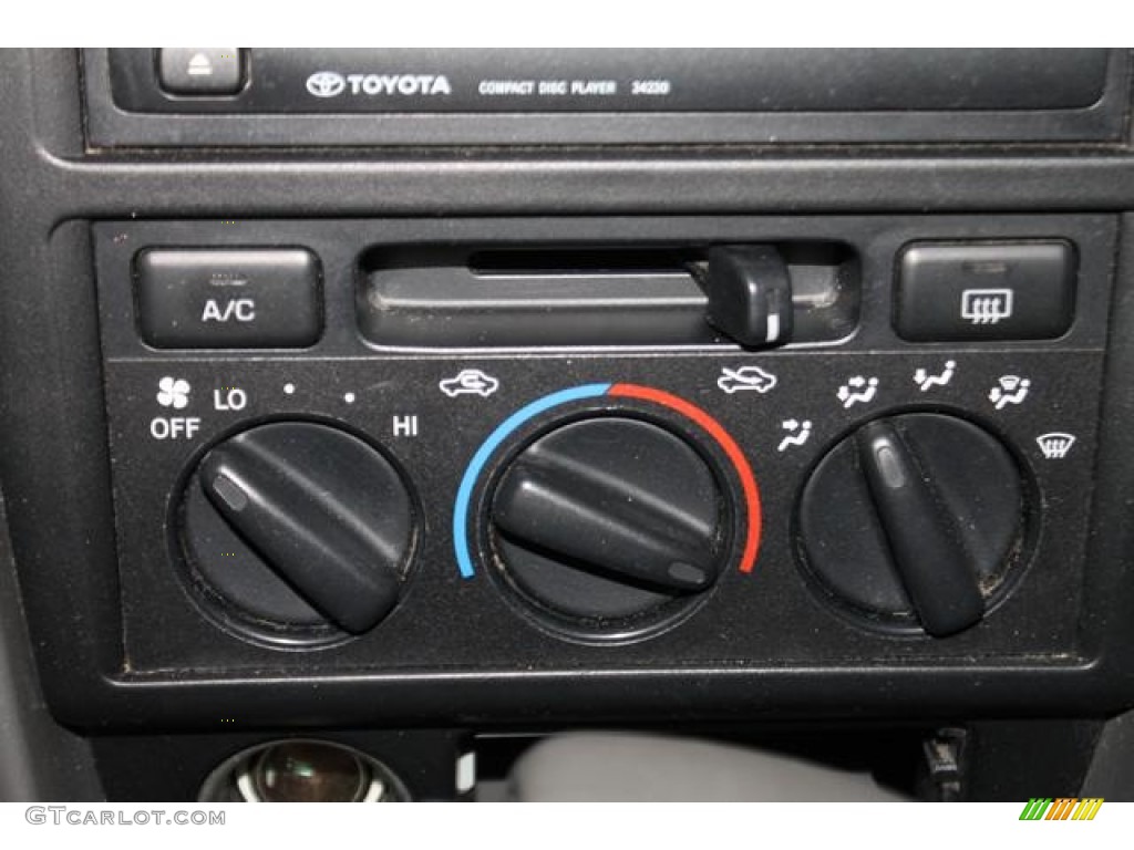 1998 Toyota Camry LE Controls Photos