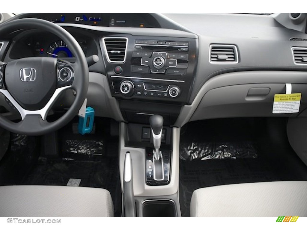 2013 Honda Civic EX Sedan Dashboard Photos
