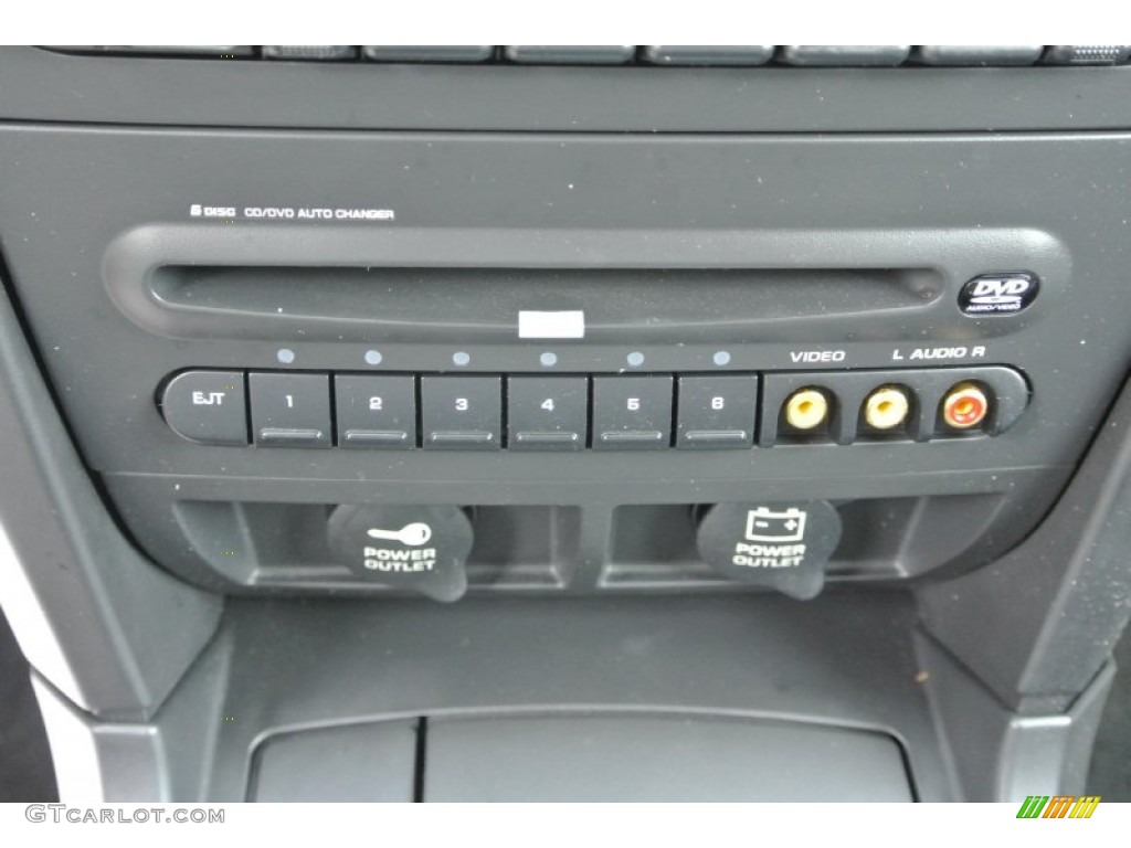 2006 Chrysler Pacifica Touring AWD Controls Photo #81244277