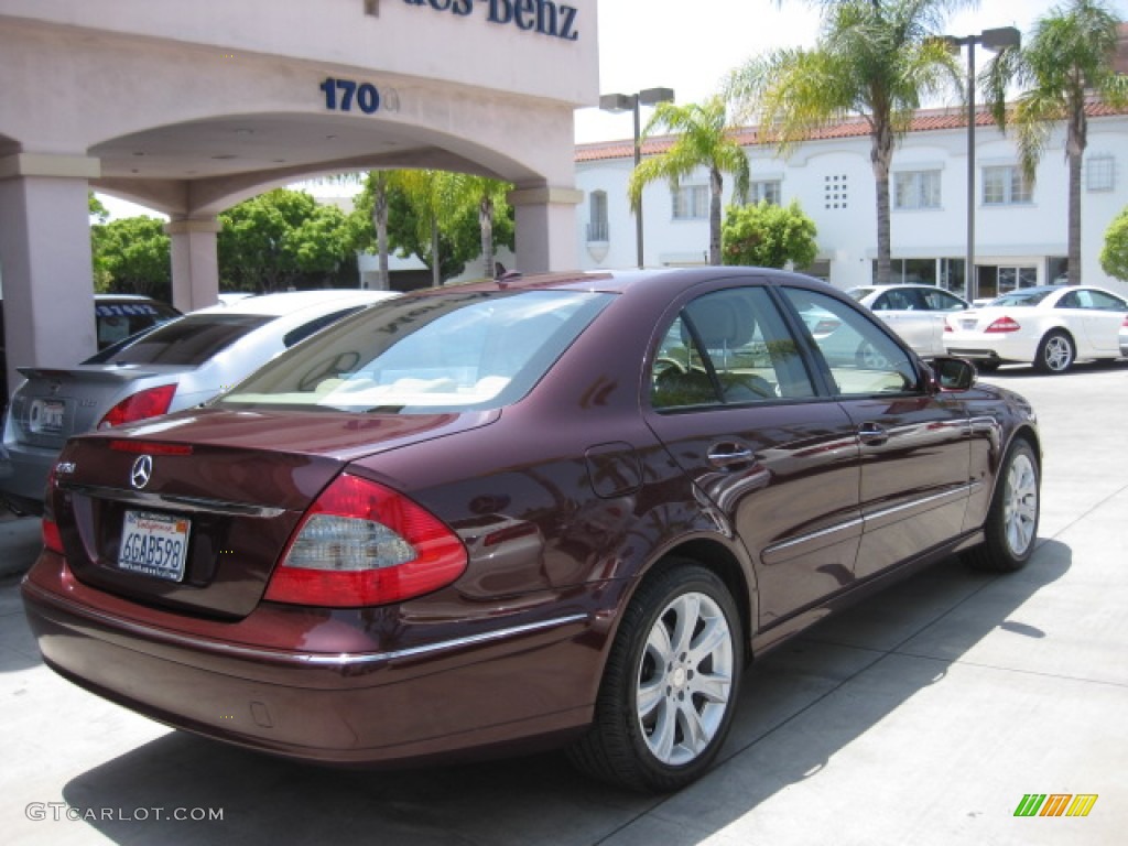 2009 E 350 Sedan - Barolo Red Metallic / Cashmere photo #2