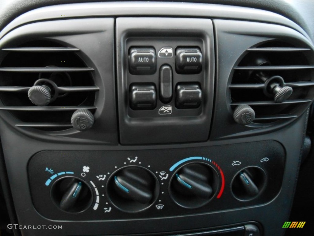 2005 PT Cruiser Touring - Midnight Blue Pearl / Dark Slate Gray photo #25