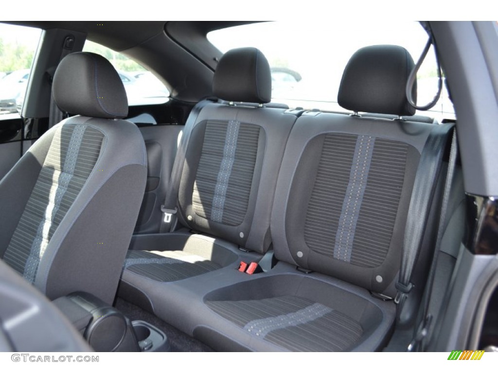 2013 Volkswagen Beetle Turbo Rear Seat Photo #81247192