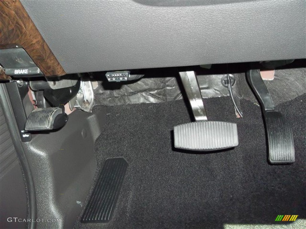 2013 F250 Super Duty Platinum Crew Cab 4x4 - Ruby Red Metallic / Black photo #53