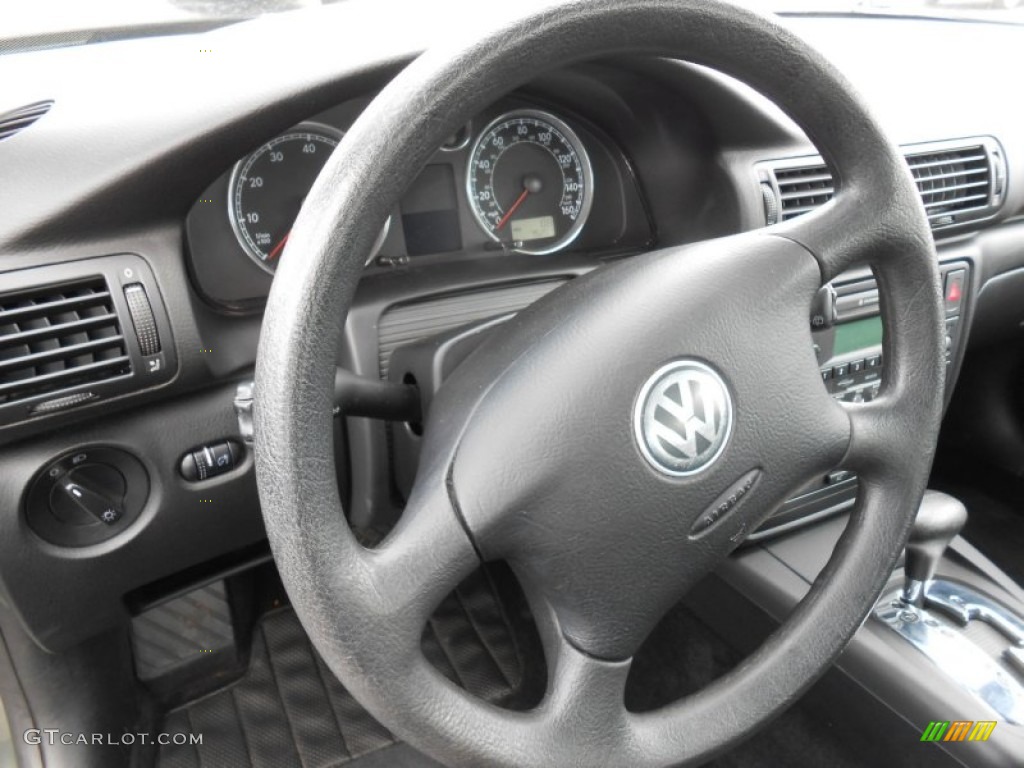 2004 Passat GL Wagon - Fresco Green Metallic / Anthracite photo #11