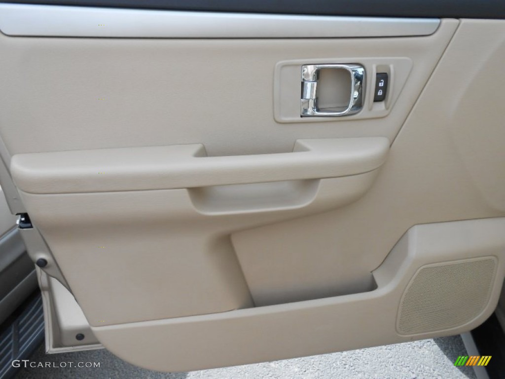 2007 XL7 AWD - Prairie Gold Metallic / Beige photo #10