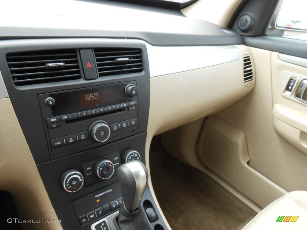 2007 XL7 AWD - Prairie Gold Metallic / Beige photo #14